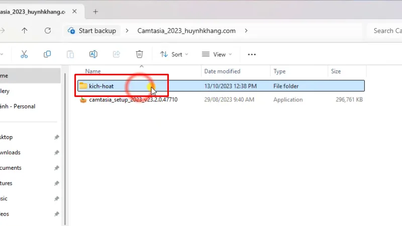 Vào thư mục kich-hoat